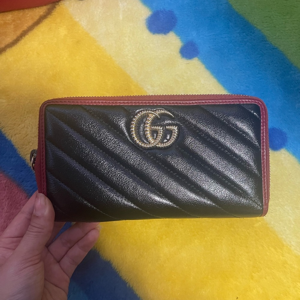 Gucci wallet
